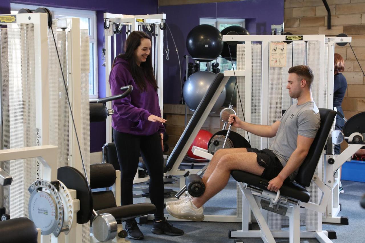 Burnley North Oaks Hotel And Leisure Club ภายนอก รูปภาพ