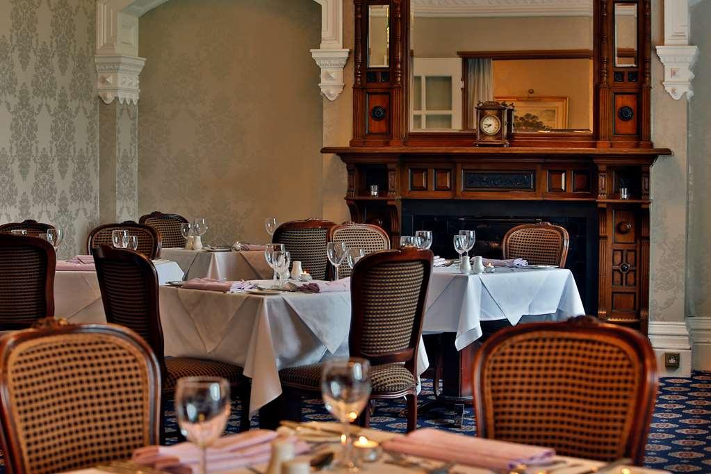 Burnley North Oaks Hotel And Leisure Club ร้านอาหาร รูปภาพ