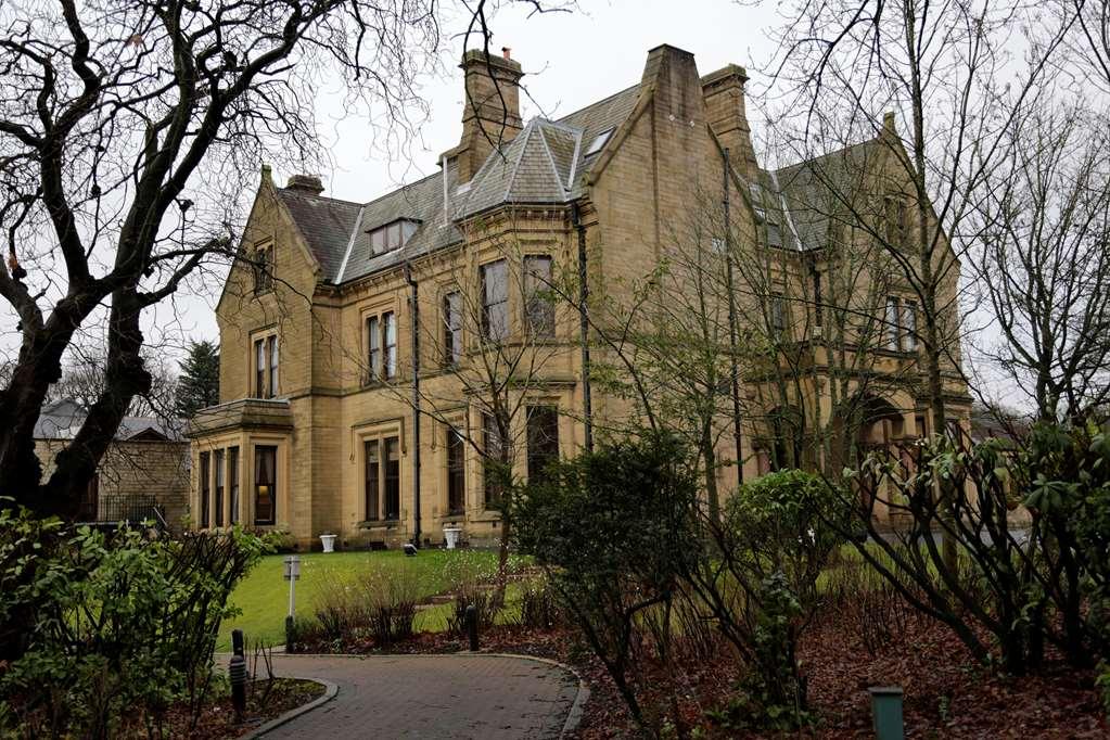 Burnley North Oaks Hotel And Leisure Club ภายนอก รูปภาพ