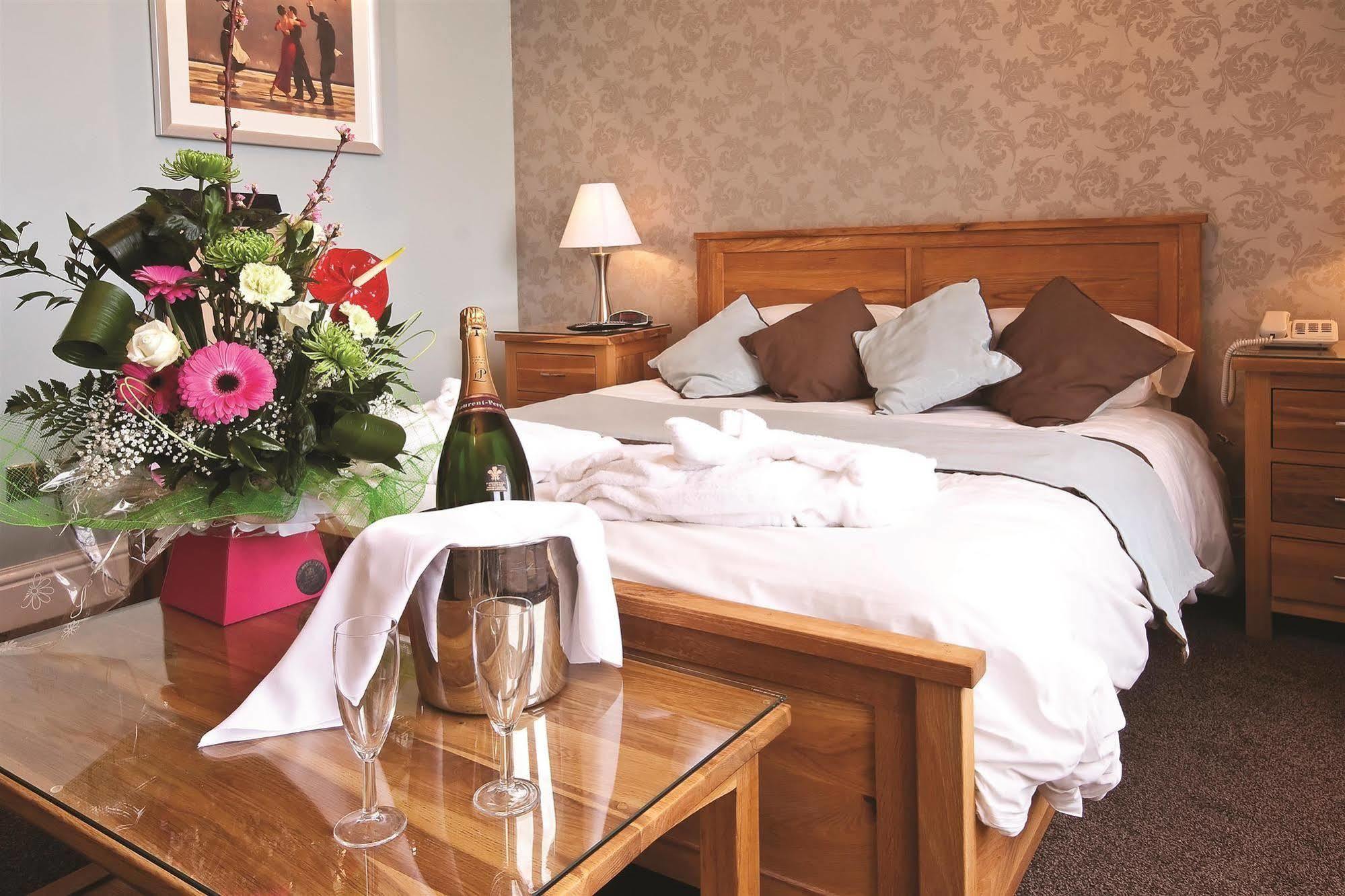 Burnley North Oaks Hotel And Leisure Club ห้อง รูปภาพ