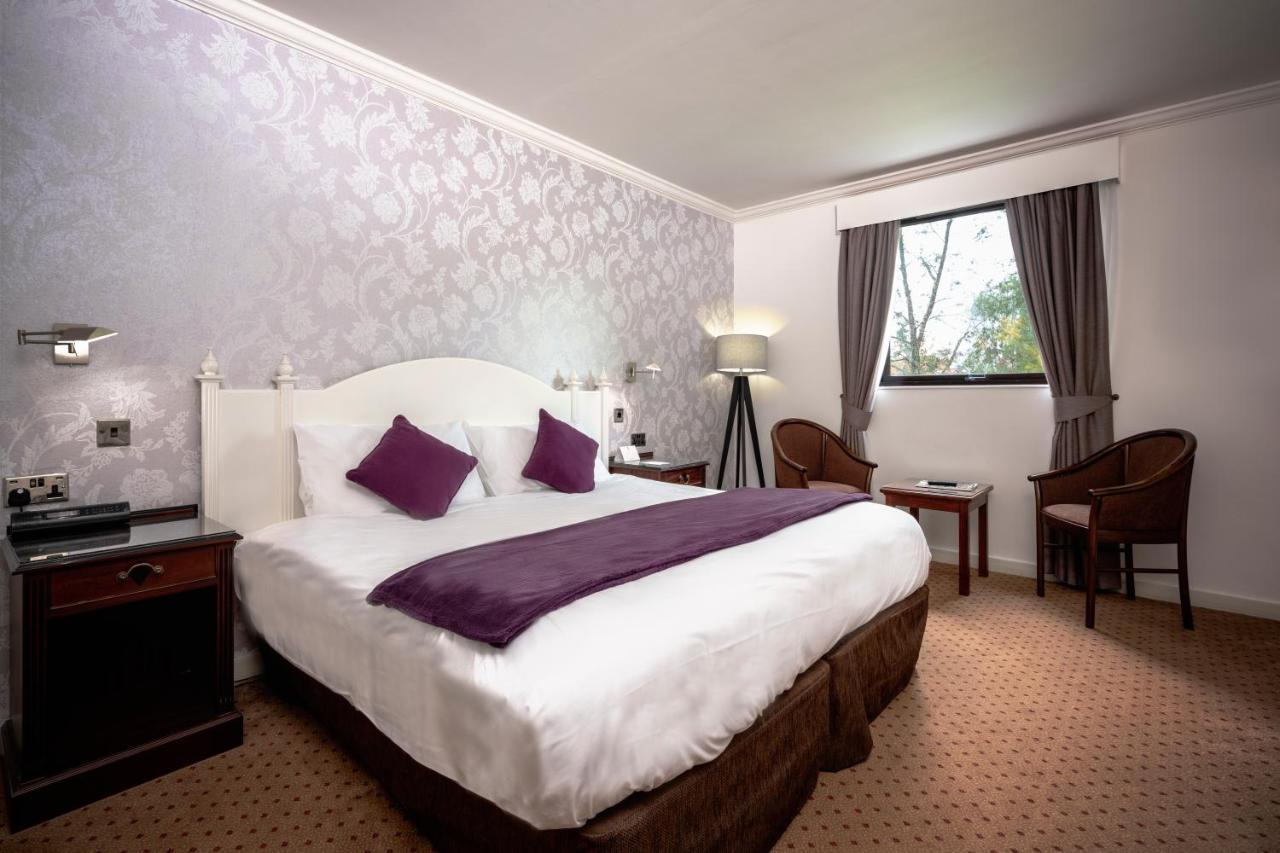 Burnley North Oaks Hotel And Leisure Club ภายนอก รูปภาพ
