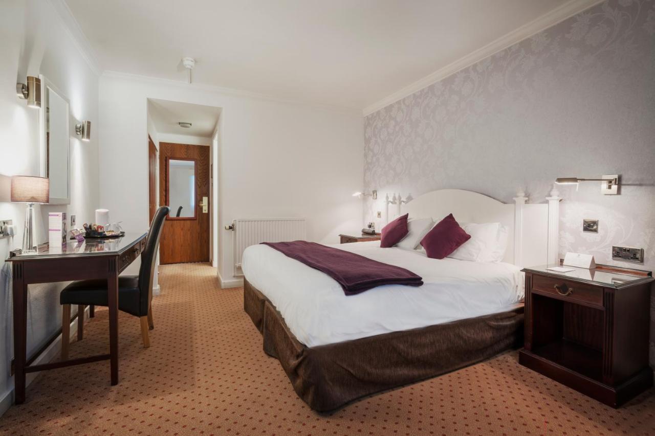 Burnley North Oaks Hotel And Leisure Club ภายนอก รูปภาพ